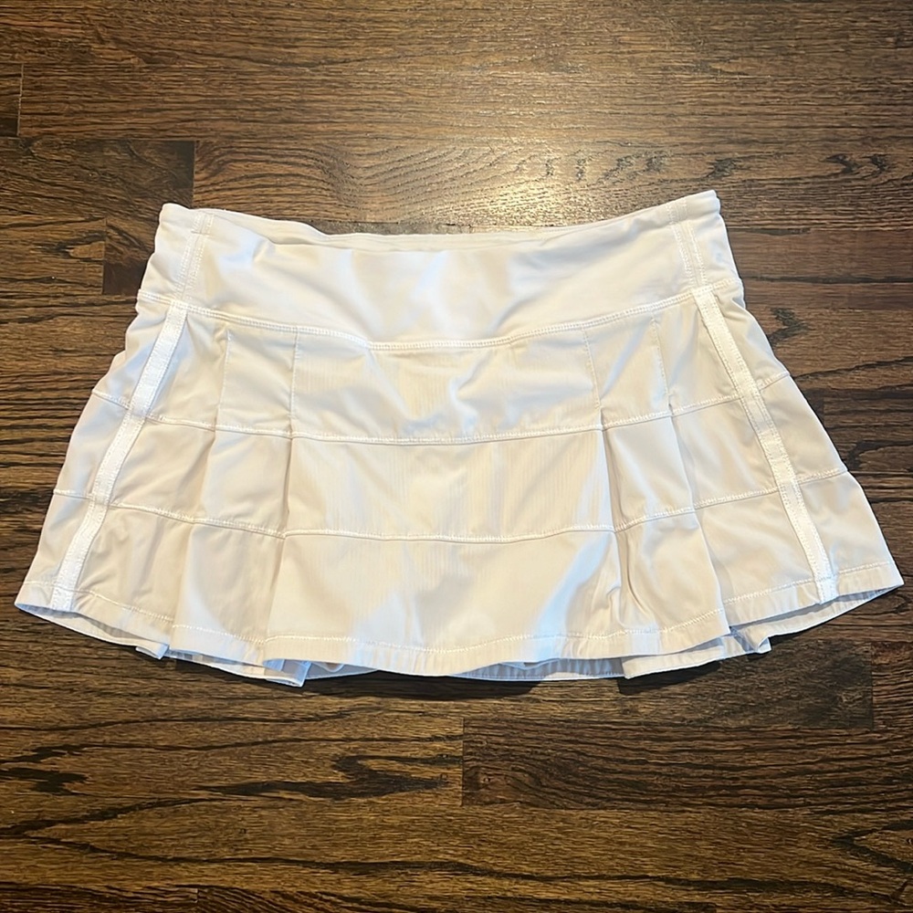 Lulu lemon white pace setter skort 10
